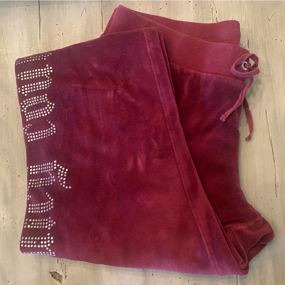 Juicy Couture Luxe Velour Jogger Pants with Side Bling 😍✨